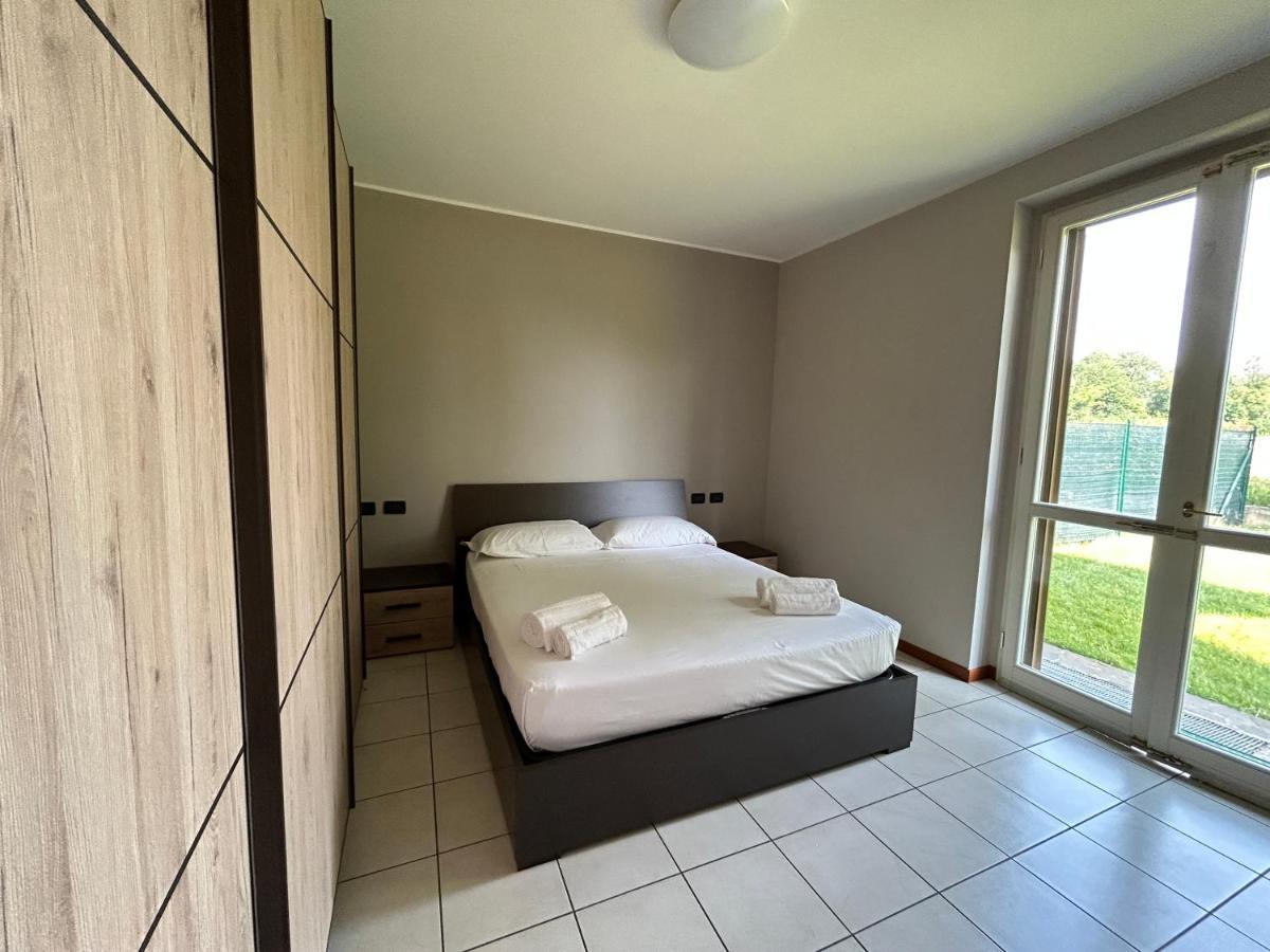 Appartamento Mimosa - Immobili E Soluzioni Rent Брембате Екстер'єр фото