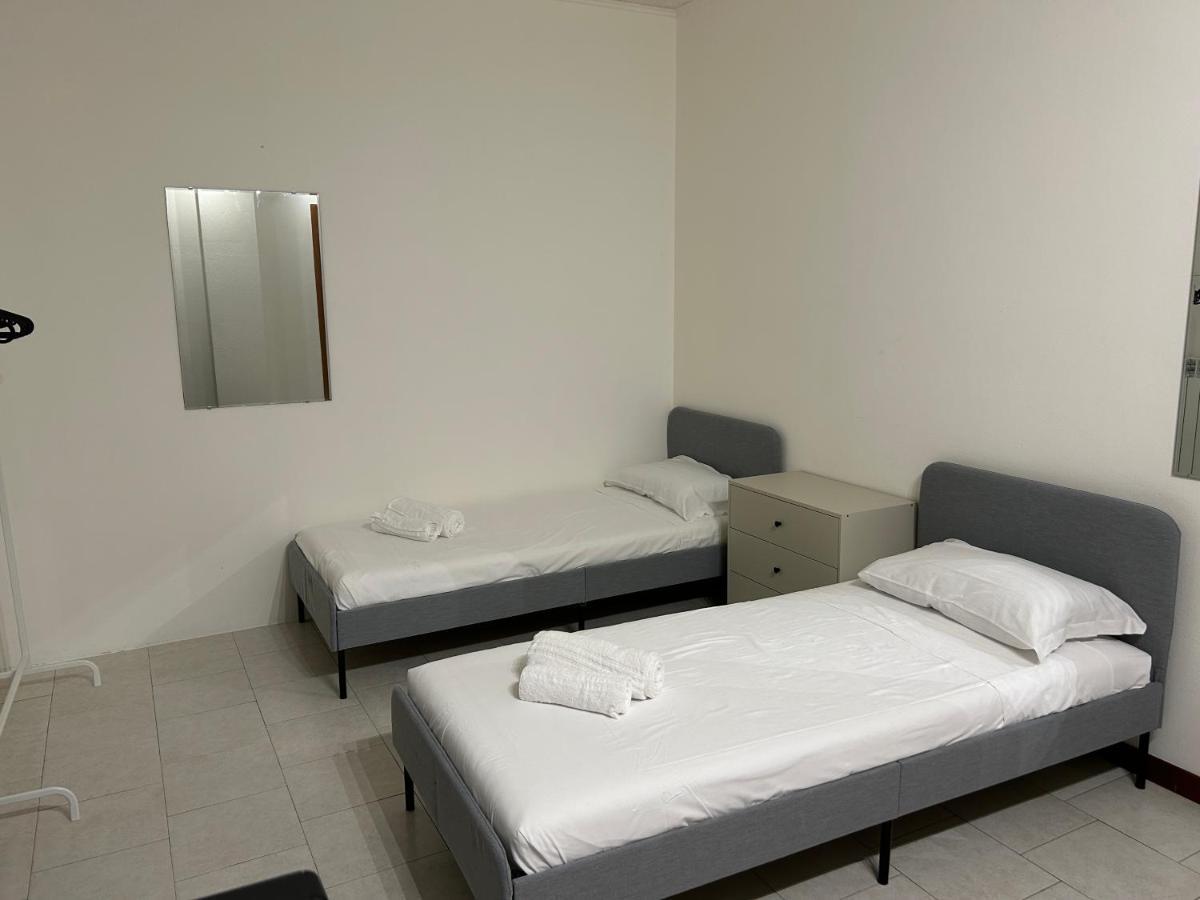 Appartamento Mimosa - Immobili E Soluzioni Rent Брембате Екстер'єр фото